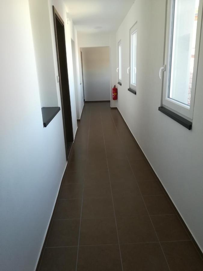 Penzion Sapara Velké Bílovice Εξωτερικό φωτογραφία